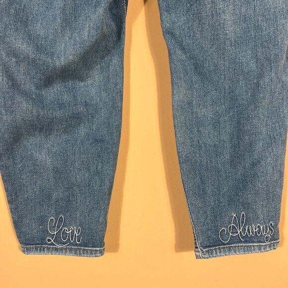 Torrid Plus Girlfriend Mid=Rise Embroidered Follow Your Heart Jeans - Picture 5 of 12